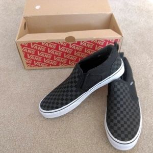 New! Vans Asher checker slip on sneakers youth 6